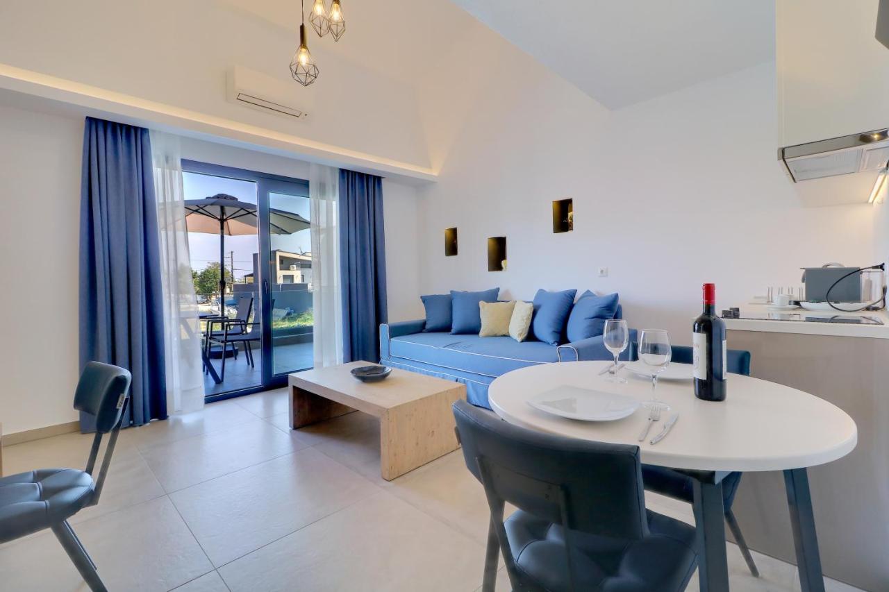 Theros Villas & Suites Chrysi Ammoudia Luaran gambar