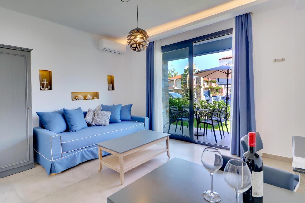 Theros Villas & Suites Chrysi Ammoudia Luaran gambar